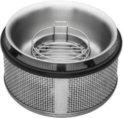Cobb Pro Premier Air Houtskoolbarbecue - Grijs 16 Cobb Pro Premier Air Houtskoolbarbecue - Grijs -Bo-Camp Winkel 1267 1900 6009688702323 cobb premier air met zwaarder brikettenmandje 190221 132616 6 scaled 1