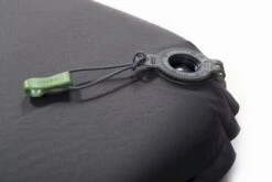 Exped SIM Comfort Duo 7.5 Zelfopblazende Slaapmat 15 Exped SIM Comfort Duo 7.5 Zelfopblazende Slaapmat -Bo-Camp Winkel 1267 1900 6183 sim comfort valve in close 5472x3648 4