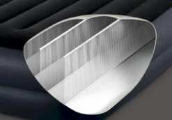 Intex Pillow Rest Raised Luchtbed - Queensize - Ingebouwde Elektrische Pomp -Bo-Camp Winkel 1320 1900 64124 prd5 2017 300