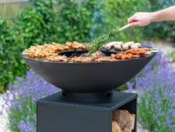 RedFire ONYX Classic Vuurschaal Bbq - 80 Cm 18 RedFire ONYX Classic Vuurschaal Bbq - 80 Cm -Bo-Camp Winkel 85208 lifestyle 03