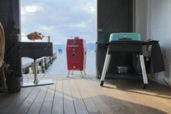 Everdure 4K Houtskool Barbecue Met Beschermhoes - Rood -Bo-Camp Winkel 9312646030176 3