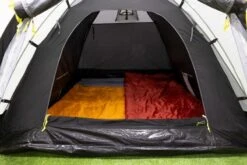 Kampa Brighton Grey 3 Tunneltent - 3 Persoons 11 Kampa Brighton Grey 3 Tunneltent - 3 Persoons -Bo-Camp Winkel brightongrey3 4
